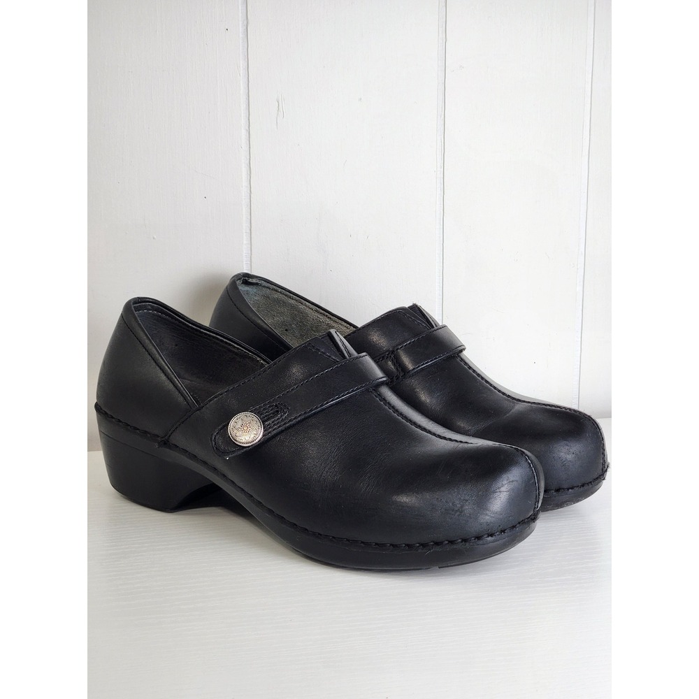 Dansko Mary Jane Clogs Black Leather Medallion Button Block Heel Size 39